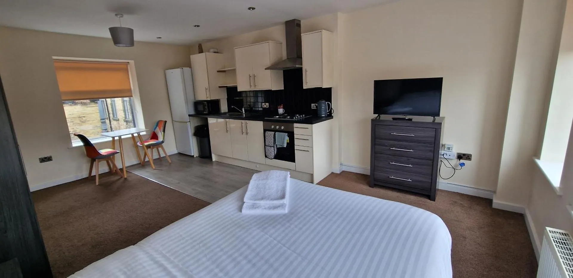 Guest house Penthouse Apartment In Central Halifax